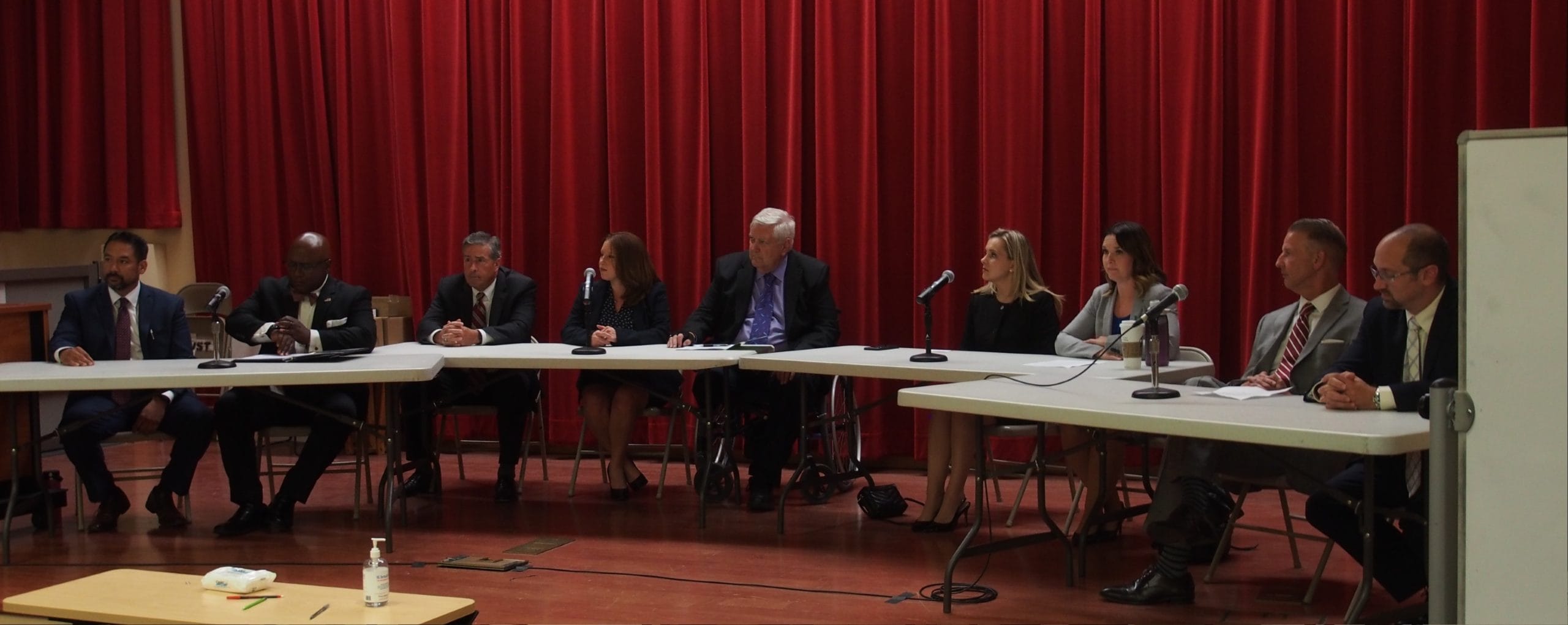 Candidate-forum footage creates informed and confident voting