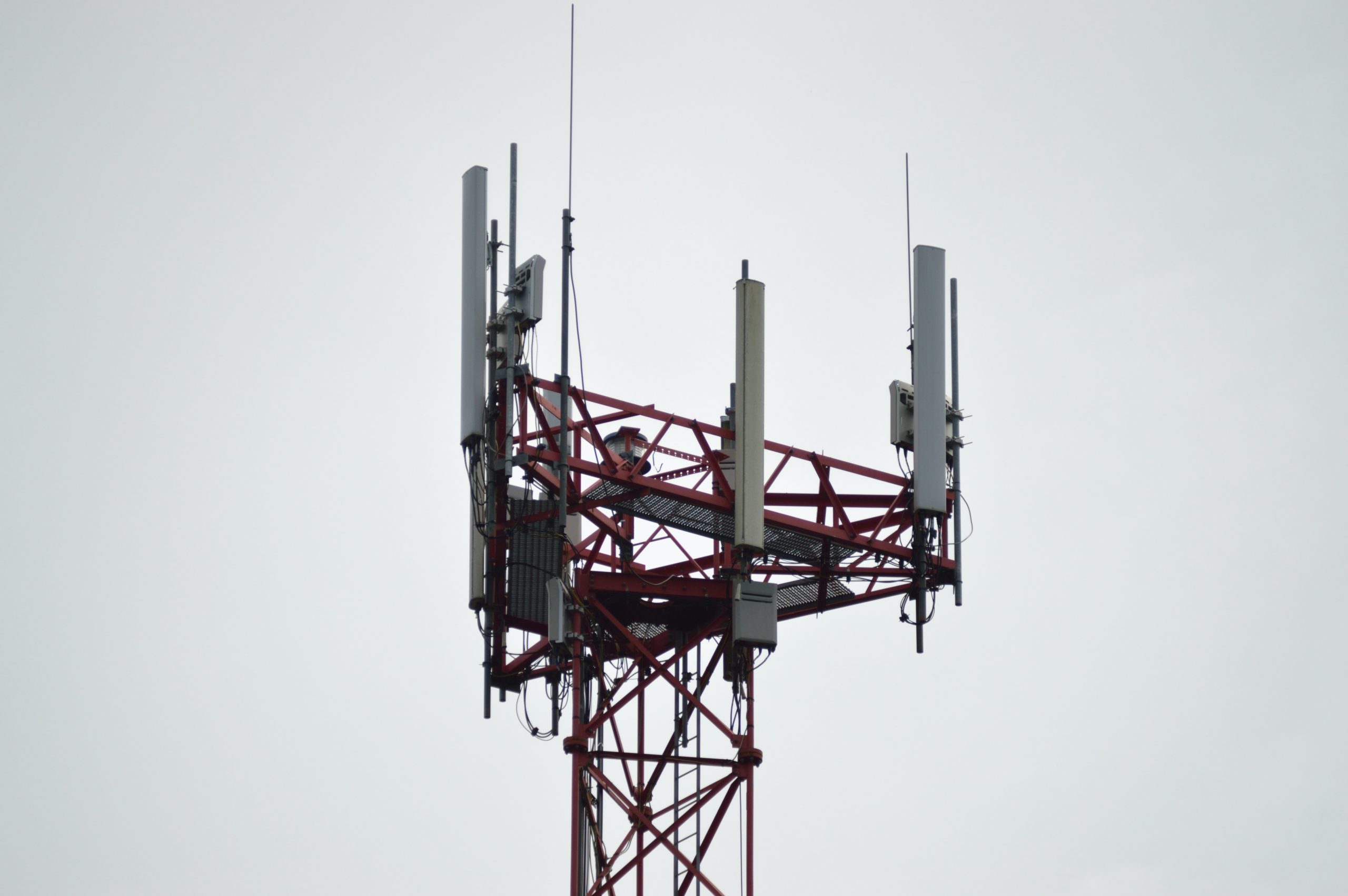 Court denies access to sheriff’s warrants for data from fake cell towers