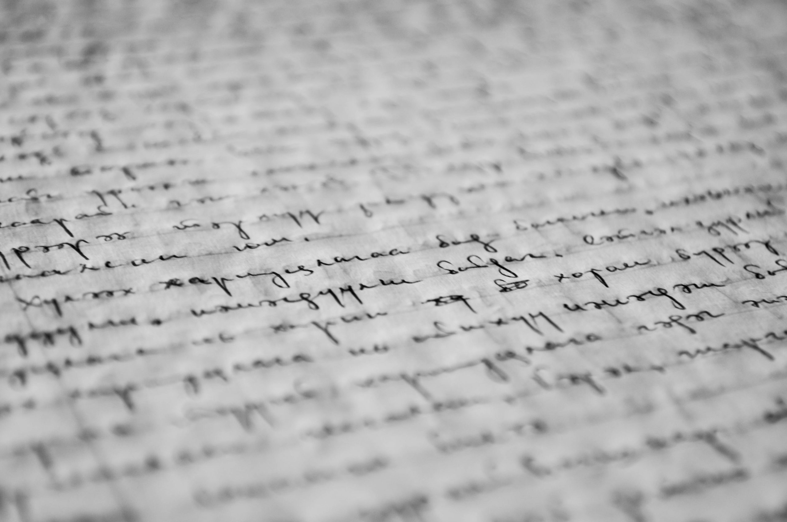 Is handwriting analysis admissible in court?
